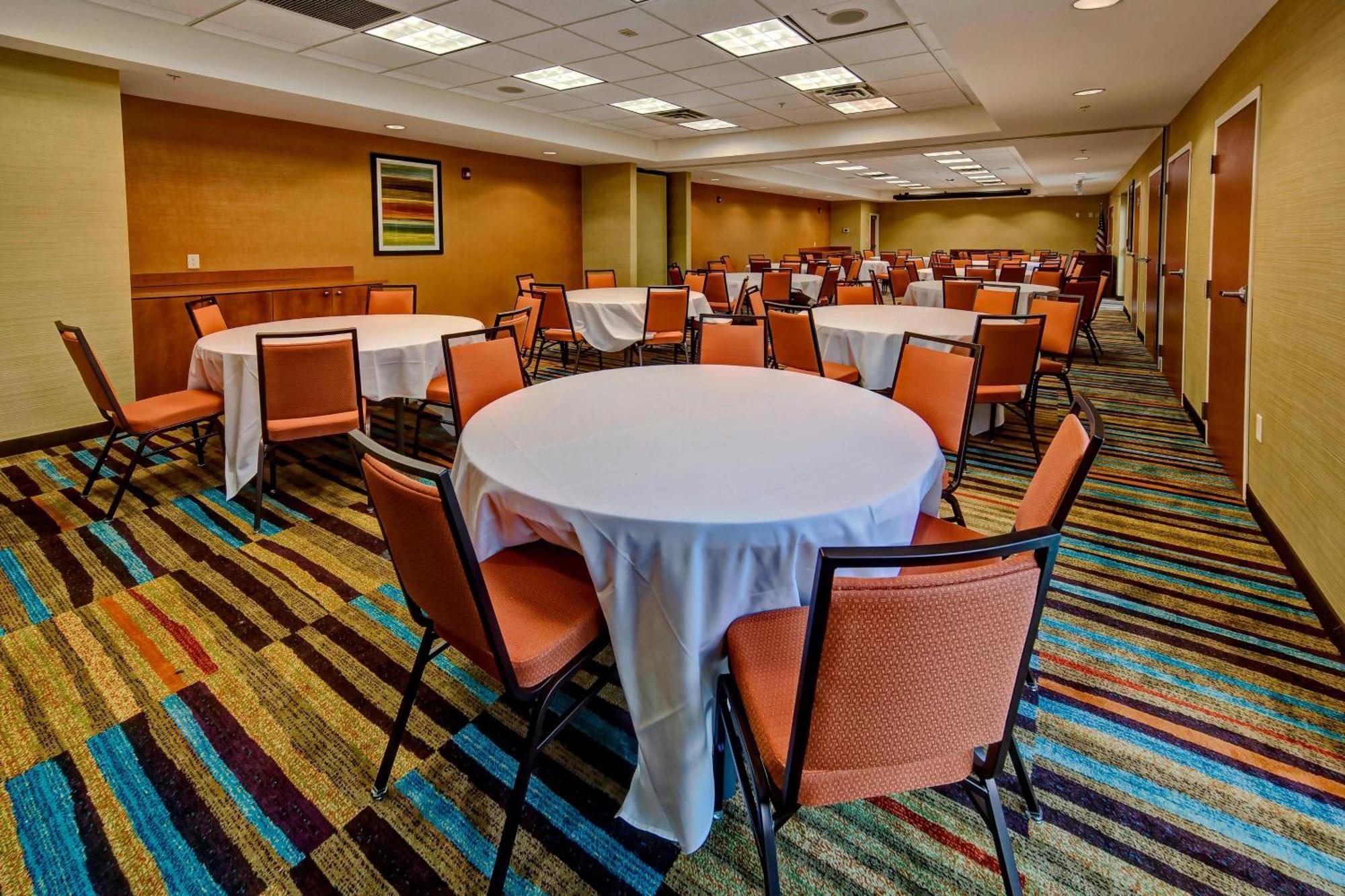 Fairfield Inn And Suites By Marriott Oklahoma City Airport Exterior foto