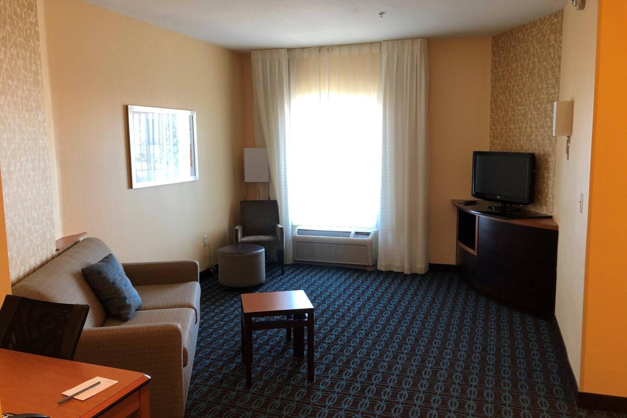 Fairfield Inn And Suites By Marriott Oklahoma City Airport Exterior foto