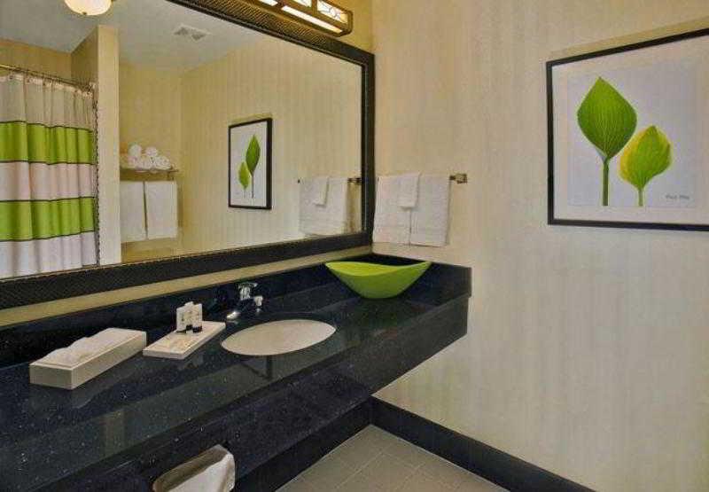 Fairfield Inn And Suites By Marriott Oklahoma City Airport Exterior foto
